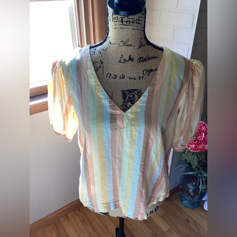 a.n.a Multicolor Striped V-Neck Blouse